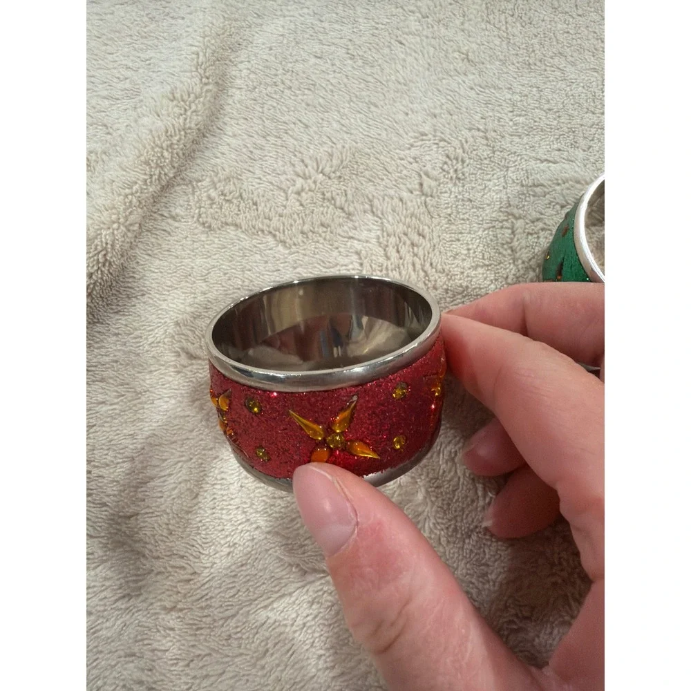 Pier 1 Napkin Rings Unisex OS Multicolor Good Glitter Nickel Plated Set of 4